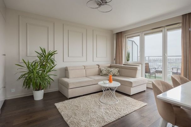 Taras/2 pokoje/Wysoki Standard/Metro/Park Magiczna 47.8 m² - Фото 1