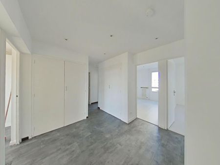 Location Appartement 4 pièces 71m² VALENCE 26000 - Photo 5