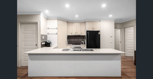 Comfort, Space & Everyday Convenience - Photo 1