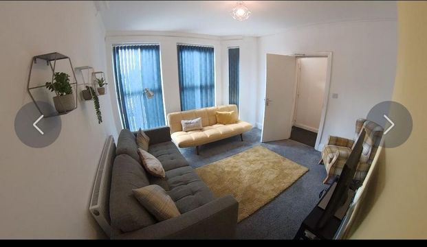 1 bedroom in a house share to rent - Photo 1