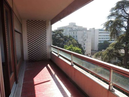 Spacieux appartement de 5 pièces avec balcons à Champel - Photo 2