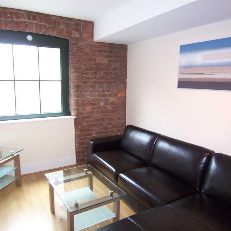 2 bedroom flat to rent - Photo 1