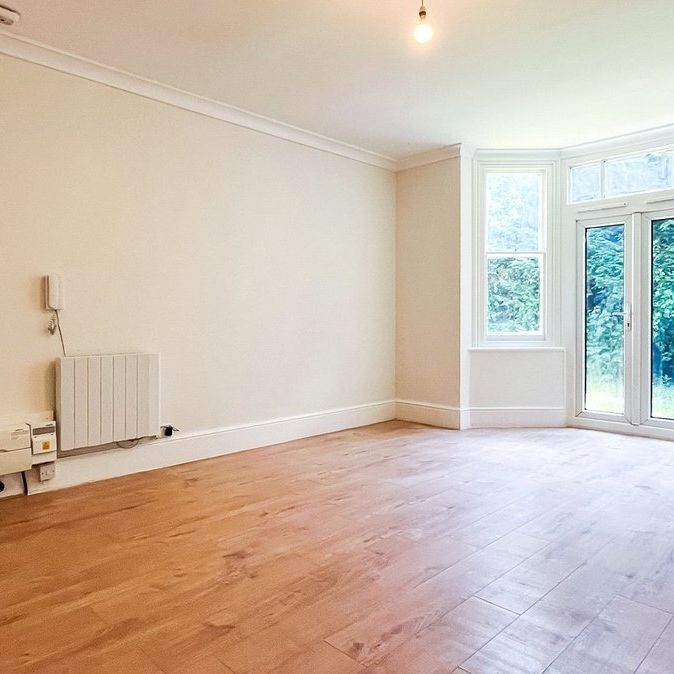 property to rent - Photo 1