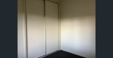 3 Bedroom Townhouse - Photo 4