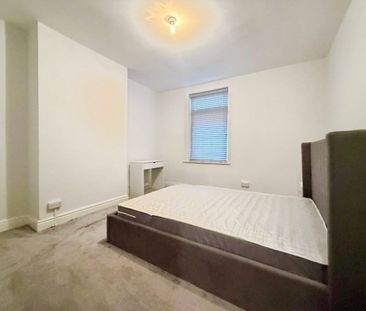 2 bedroom House To Let - Photo 4