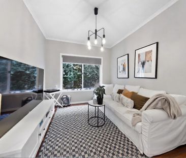 Beautifully Presented Home in Avondale Heights! - Photo 1