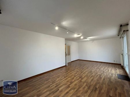 Appartement à louer 3 pièces 76m² - Photo 2