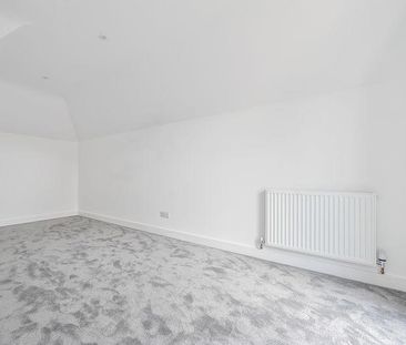 2 bedroom detached house to rent - Photo 3