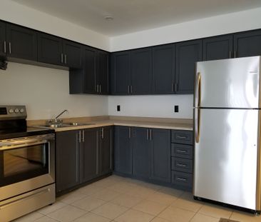 For Lease - 28 Victoria Avenue Unit# 310, Hamilton, Ontario - Photo 1