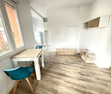 Piso en alquiler en Centro - Photo 6