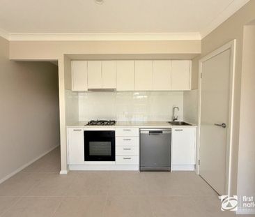 Near-new home in Moonee Beach Estate - Photo 4