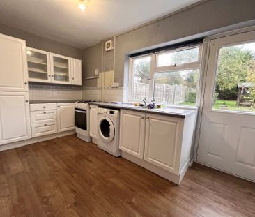 2 bedroom house to rent - Photo 3