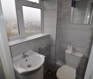 1 bedroom in a house share to rent - Photo 6