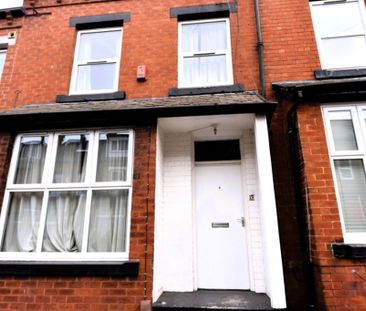 5 bedroom House in Hessle Terrace, Leeds - Photo 6