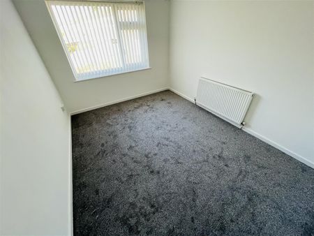 Fraser Close, Nuneaton, CV10 - Photo 2