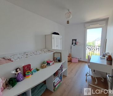 Apartment - Photo 3