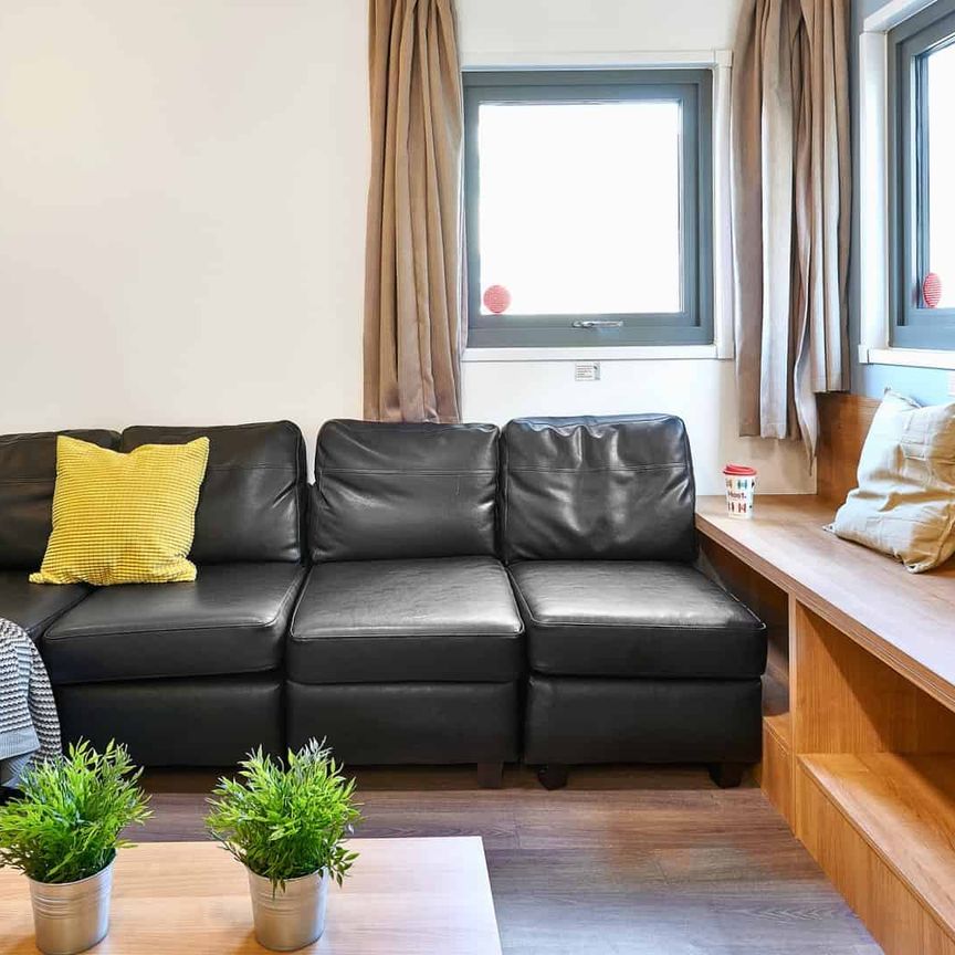 Premium Ensuite - Photo 1