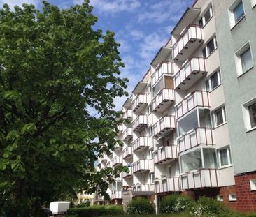 4-Zimmer-Wohnung mit Südbalkon in Rostock-Evershagen - Photo 2