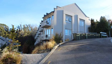 Executive Studio rooms - Fully Furnished! - Photo 4