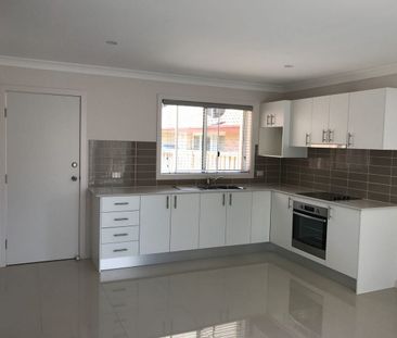 2 bedroom granny flat in Cherrybrook - Photo 3