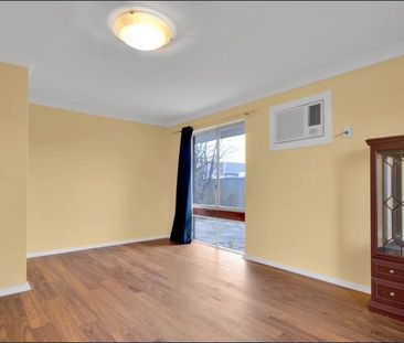 Character Charm with Space to Enjoy! - Photo 1