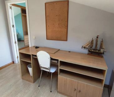 Ático de alquiler en Calle San Juan de Ávila, Casco Antiguo - Foto 3