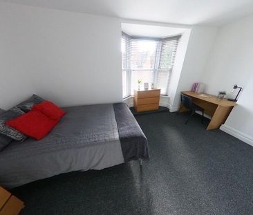 1 bedroom in a house share to rent - Photo 6