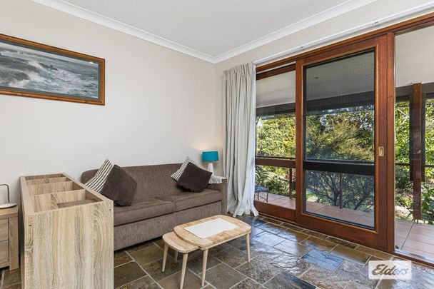Fully Furnished Studio Apartment - Power, Water & Wifi included in rent. - Photo 1