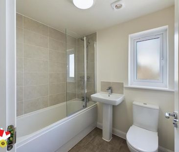 Laurie Close, Yate, Bristol - Photo 6