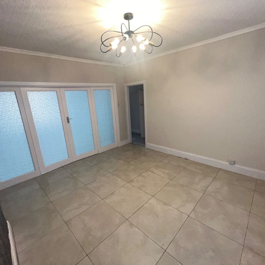 3 Bed Semi-Detached House, Haversham Road, M8 - Photo 1