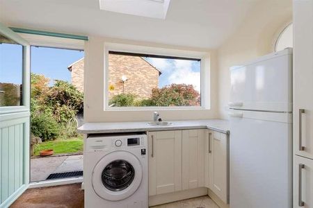Apple Orchard, Prestbury, GL52 - Photo 2