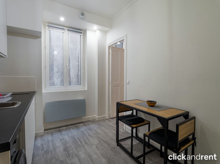 Charmant studio en location meublée à Paris 19. - Photo 2