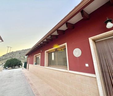 DETACHED VILLA FOR RENT, 1 BEDROOM AND 1 BATHROOM IN ELCHE - Photo 4