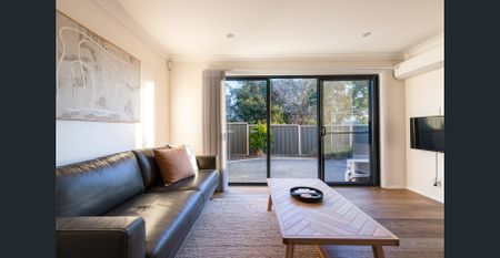 Easy Care Townhouse - Photo 5