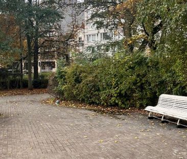 Appartement te huur in Oostende voor € 1.075 met 2 slaapkamers - Photo 4