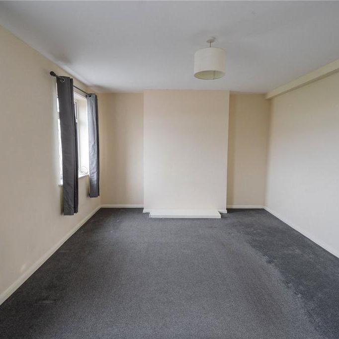 3 bedroom apartment to rent - Photo 1