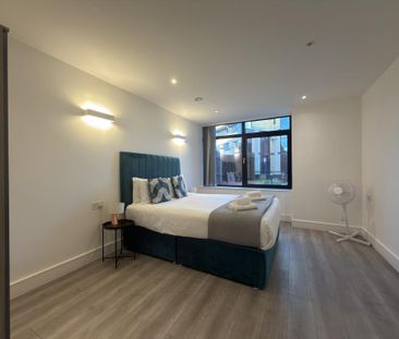 2 bedroom ground floor flat to rent - Photo 2