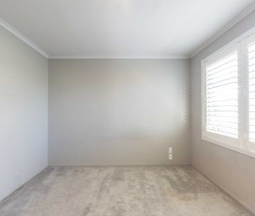 Stylish two-storey townhouse - Photo 4