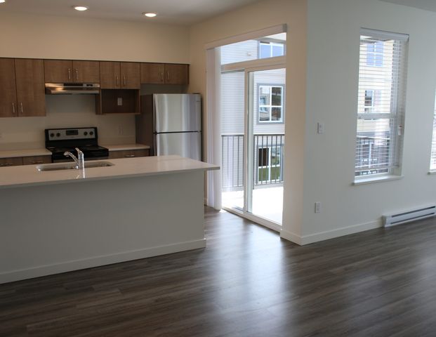 2 Bedroom Corner Unit Available for Rent – Abbotsford, BC - Photo 1