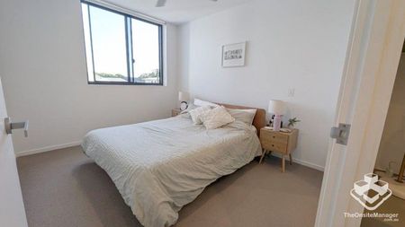 Furnished 2 Bed Apartment West End - Photo 5