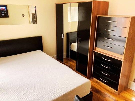 6 bedroom house share to rent - Photo 1