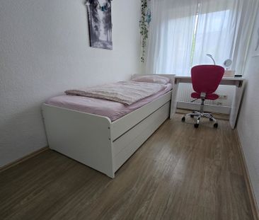 Wohnen auf Zeit! Teilmöblierte Doppelhaushälfte nähe Gr. Bürgerbusch - Photo 5