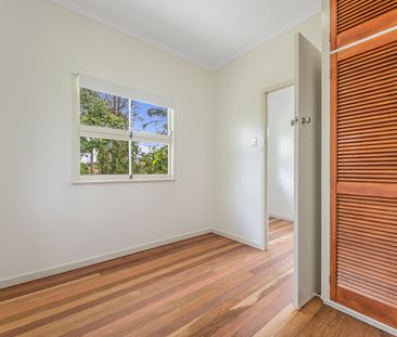 83 Chamberlain Street, Tarragindi QLD 4121 - House For Rent | Domain - Photo 6