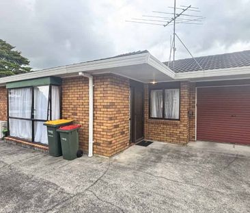 2 Bedroom on Queen St - Photo 5