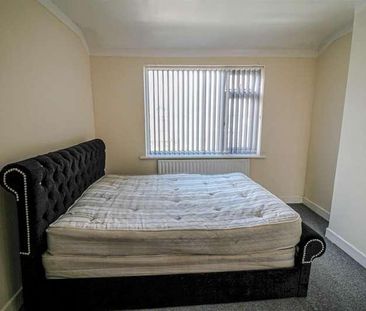 Chadwick Road, Nottingham, NG7 - Photo 4