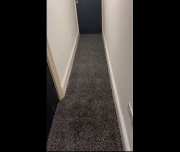 Room in a Shared House, Gladys Road, B25 - Photo 2