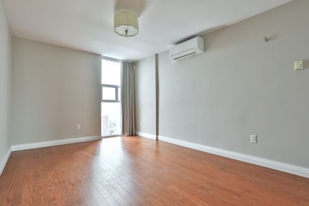 For Lease - 40 Homewood Avenue Unit# 2112, Toronto, Ontario - Photo 4