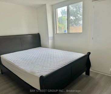 8 Queensgate Court #One Bedroom In Basement - Photo 3