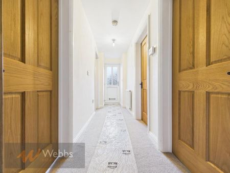 2 bedroom semi-detached bungalow to rent - Photo 2