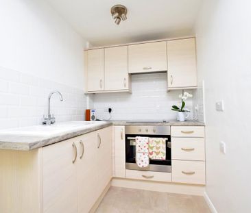 2 bedroom terraced bungalow to rent - Photo 6